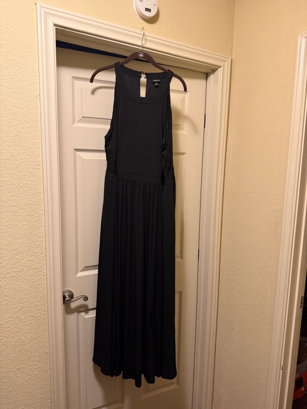 torrid Black Sleeveless Maxi Dress
